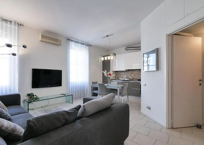 Apartamento Primopiano - Battaglia A Milán