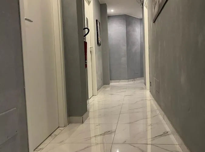 Lion University&youth 2 Gæstehus *