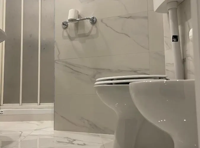 Lion University&youth 2 Gæstehus Milano