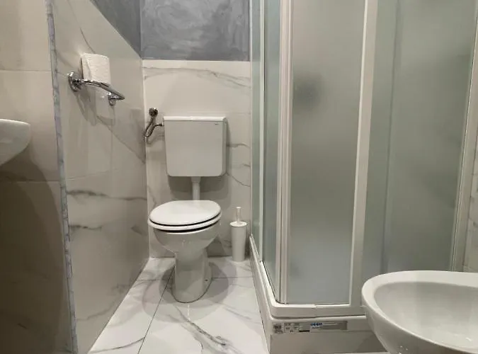 Lion University&youth 2 Gæstehus *