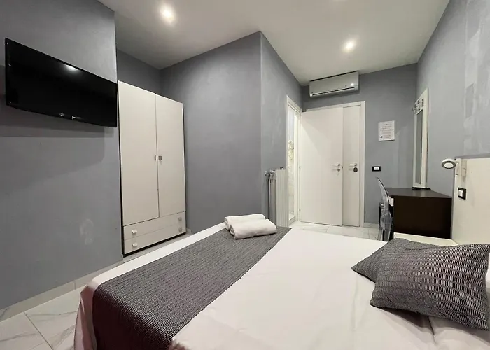 Lion University&youth 2 *