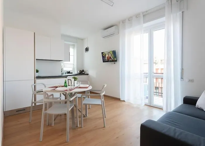 公寓 Modern House Dergano A 150 Metri Metro 米兰