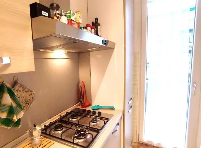 Cozy Appartament Near The Bovisa Polytechnic Station * 밀라노