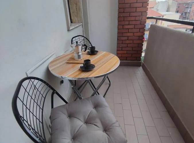 아파트 Cozy Appartament Near The Bovisa Polytechnic Station *