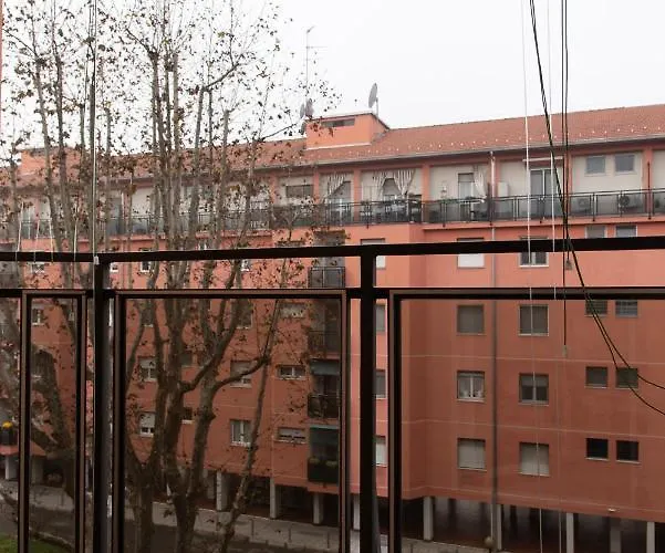 Youhosty - Boifava 48 *