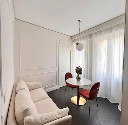 Elegante In Zona Tortona-solari *