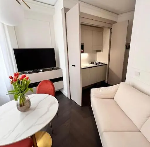 Elegante In Zona Tortona-solari