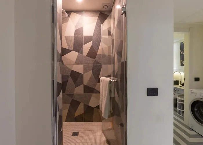 Armani House, Superior In Center Apartamento *