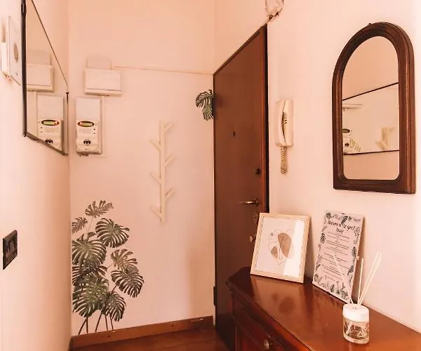 San Siro-duomo Wi-fi & Netflix ミラノ