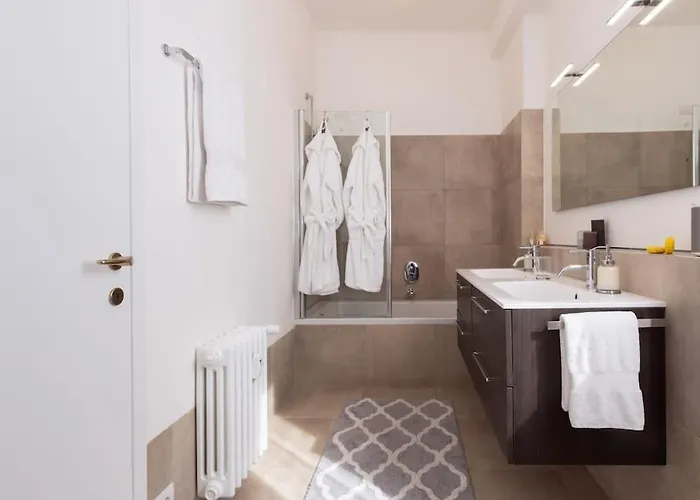 Spiga Duplex By Montenapoleone Living شقة ميلان