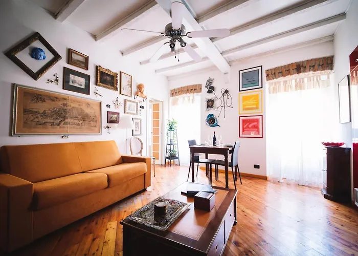 Duomo - The Warm Maison - Exclusive Mailand