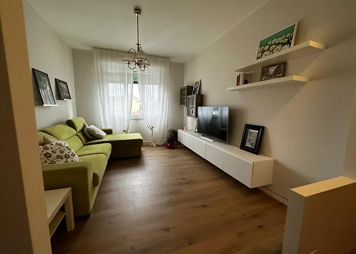 Casa Nela Apartment *