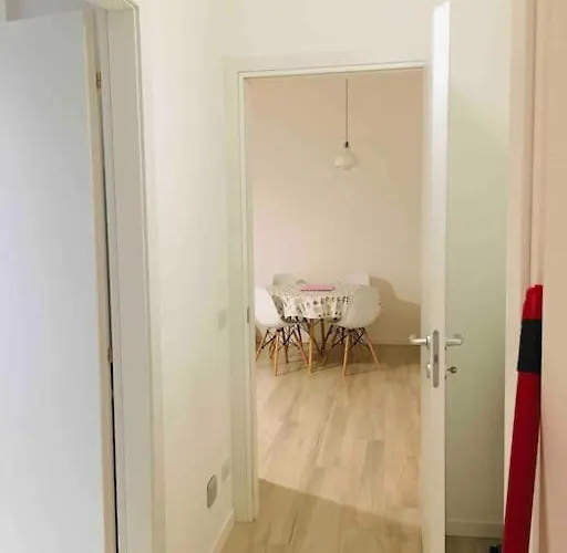 Bilocale Fiera Mailand