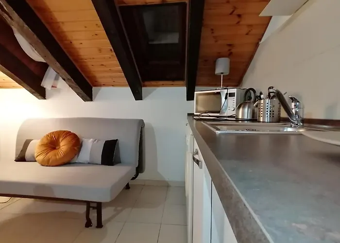Mercanti Attic Version * מילאנו
