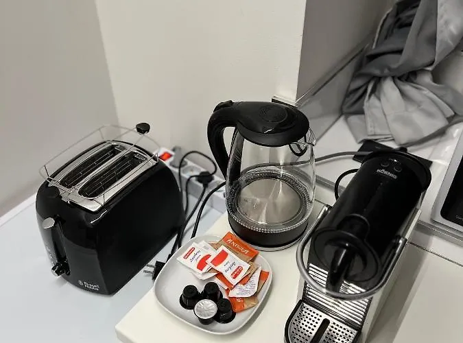 Armani House, Superior In Center Appartamento *