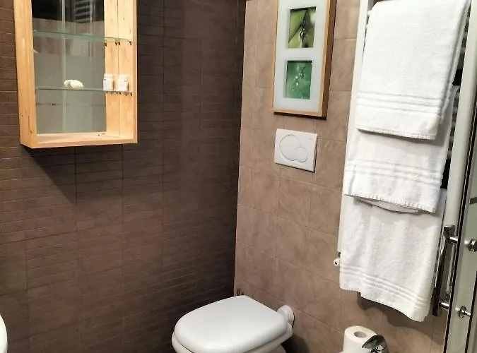 Big Bright Flat In Close To Loreto Square Apartman *