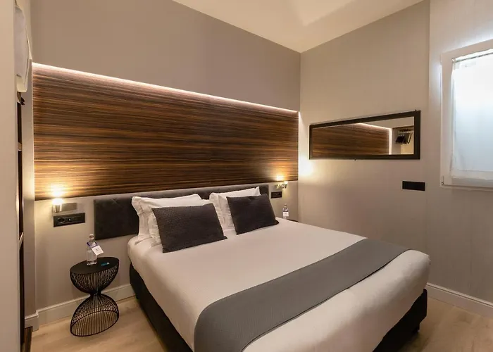 Ah - Duomo Essence Hotell 3*