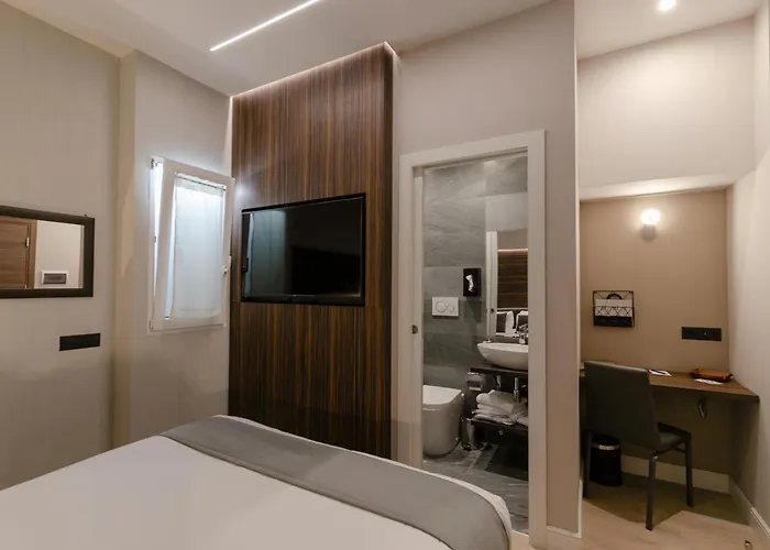 Ah - Duomo Essence 3*