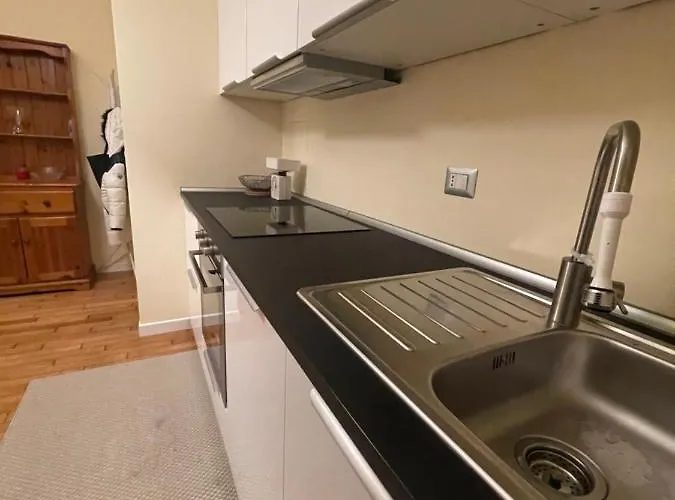 Апартаменты Easy Italy Balcony *