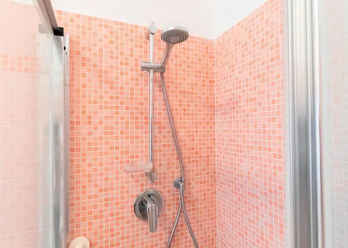 Uguzzone 21 מילאנו