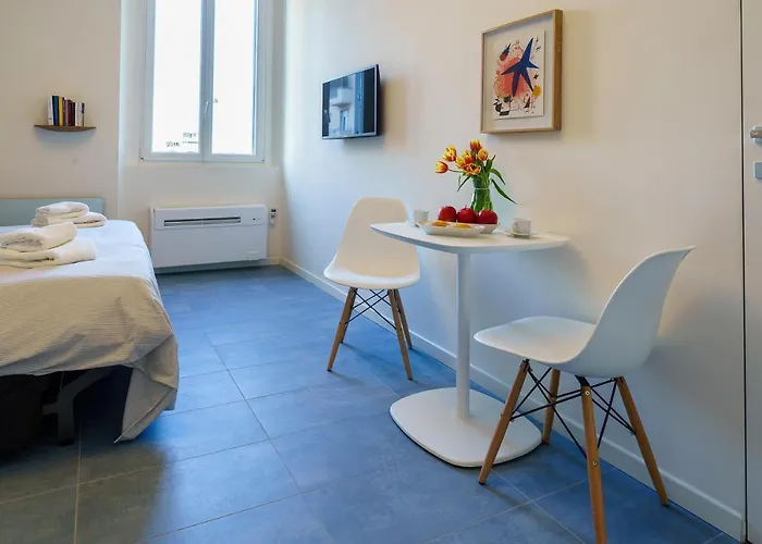 Bnbutler - Schiaparelli Daire *