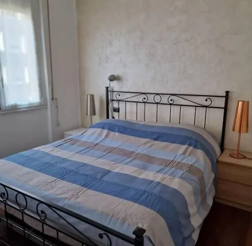 Apartment Sempione Yellow