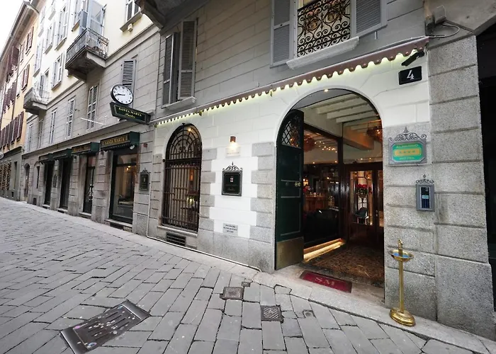 サンタ マルタ スイーツ 4* ミラノ