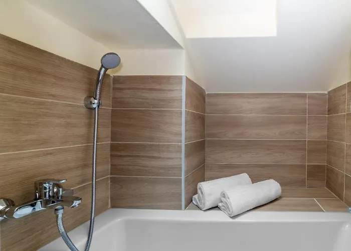 Brera - Sella Charme Castle View アパート