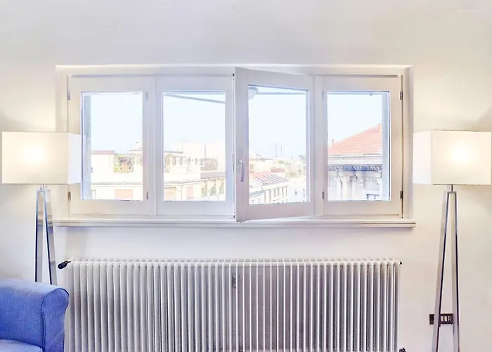 Splendid In The Historic Center Milão