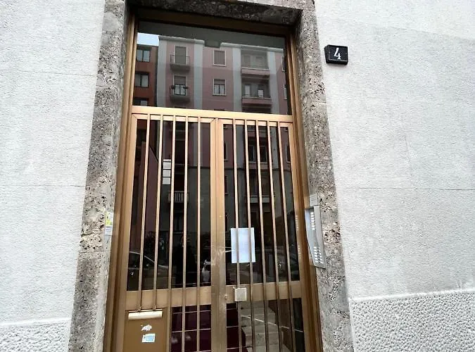 Kibilu - Via Braga - Stazione Lejlighed Milano