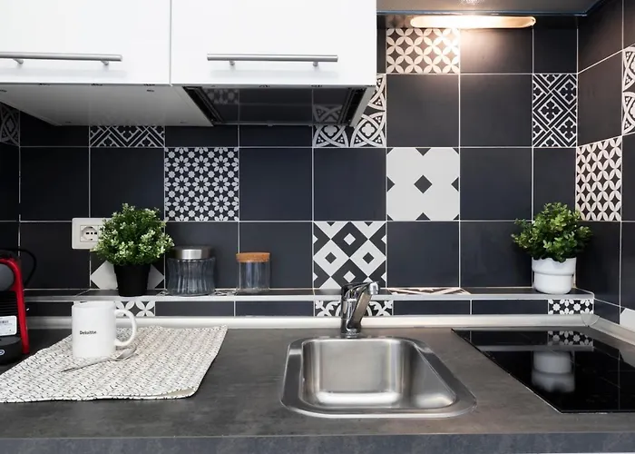 I Host - Alessi 10 *