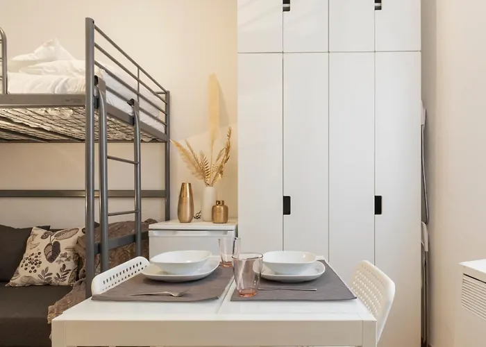 Apartament I Host - Alessi 10 *