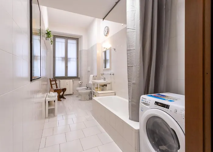 Paolo Mantegazza By Halldis 公寓