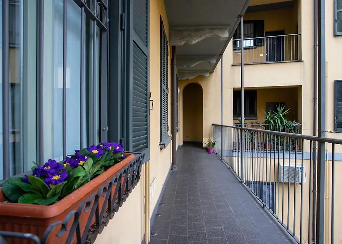 Paolo Mantegazza By Halldis Apartman *
