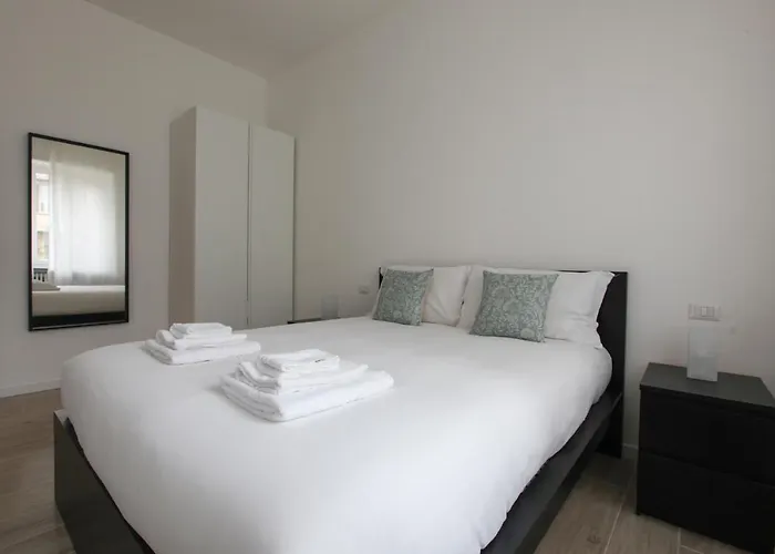 Apartment Lovely - Lovely Porta Romana Milan