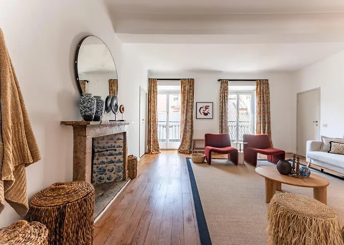 The Couper Bagutta Guest house