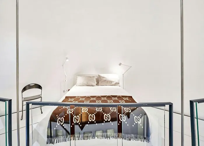 Splendid In The Historic Center Milão