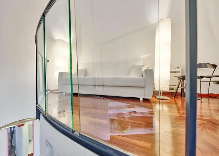 Splendid In The Historic Center Milão