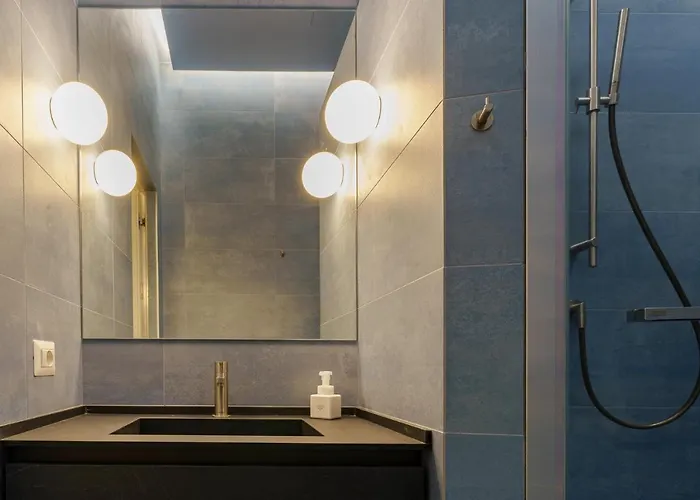 Bnbutler - Schiaparelli * Μιλάνο