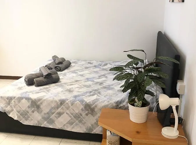 Casa Cavaleri Sweet Mm Bande Nere Apartment *