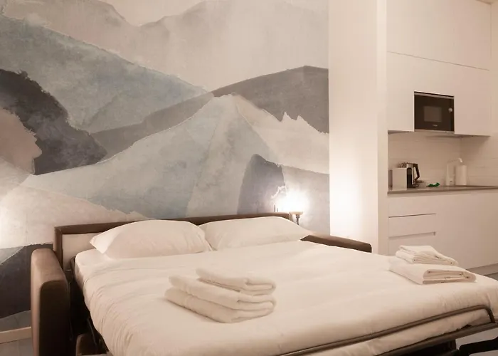 Bnbutler - Schiaparelli * Milano