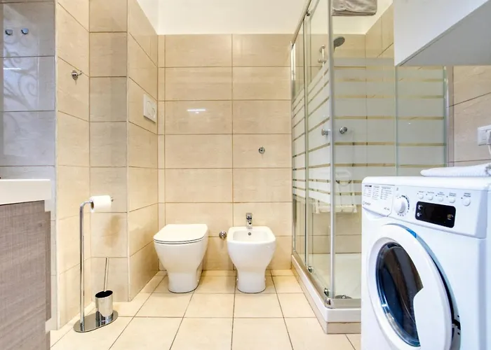Guesthost - Urban Relax, Bilocale Di Charme In Zona Moscova X3 *