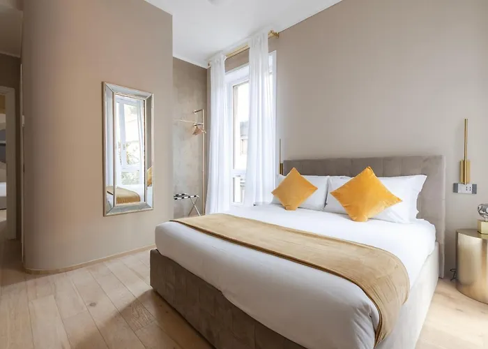 דירה Heart San Sepolcro Duomo