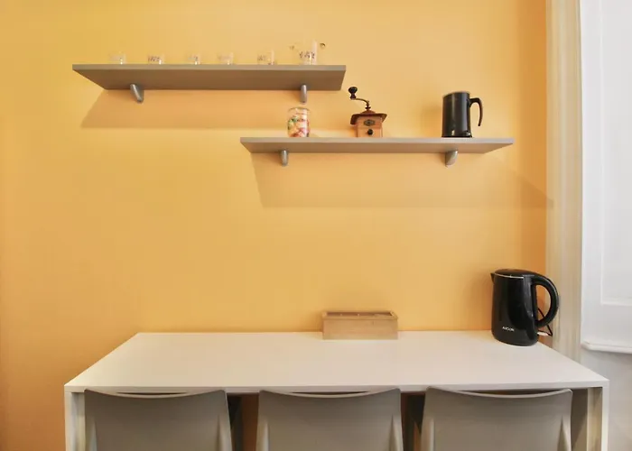 Al Direzionale - Station Apartment *
