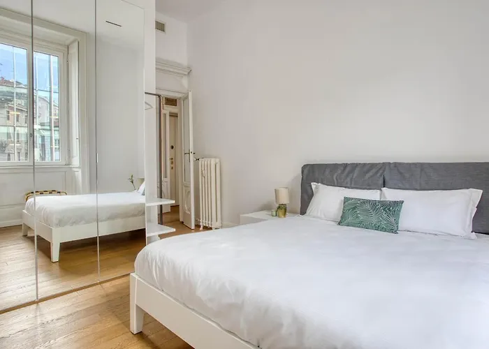 Hostmate - - Montegrappa - Brera * מילאנו