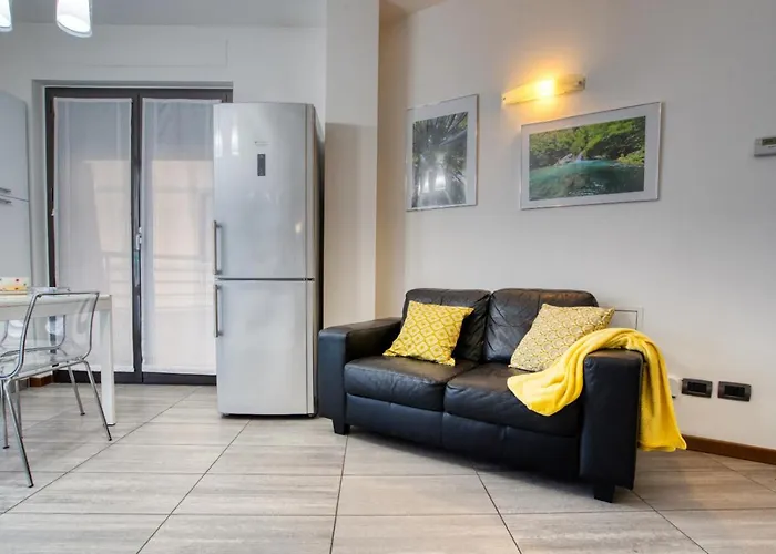 Guesthost - Casa Cherenel * ミラノ