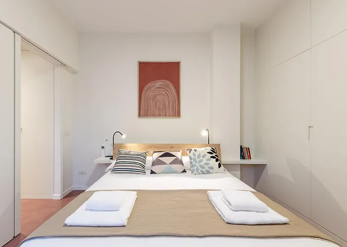 Velasquez - B - San Siro Apartmán