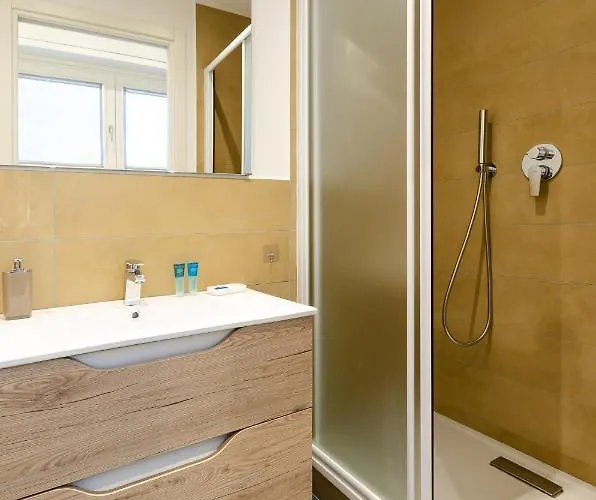 Velasquez - A - San Siro Daire *