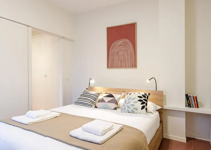 Velasquez - B - San Siro Apartmán *