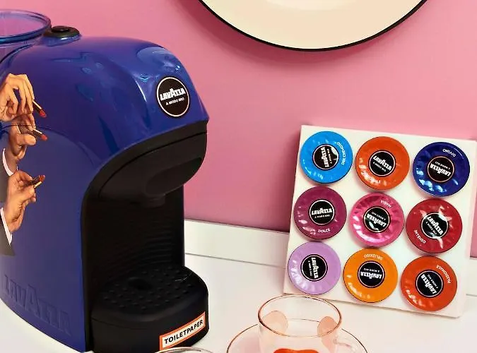 Toiletpaper Living Canonica Milano